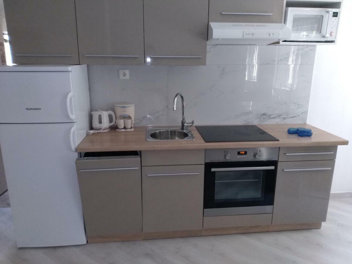 Danijel Appartement Novi Vinodolski Buitenkant foto